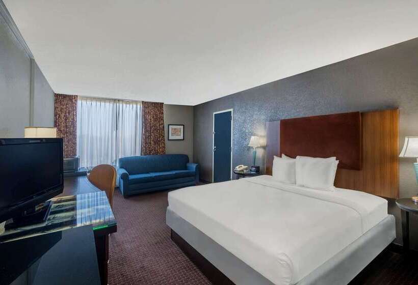 Отель Travelodge By Wyndham Memphis Airport/graceland