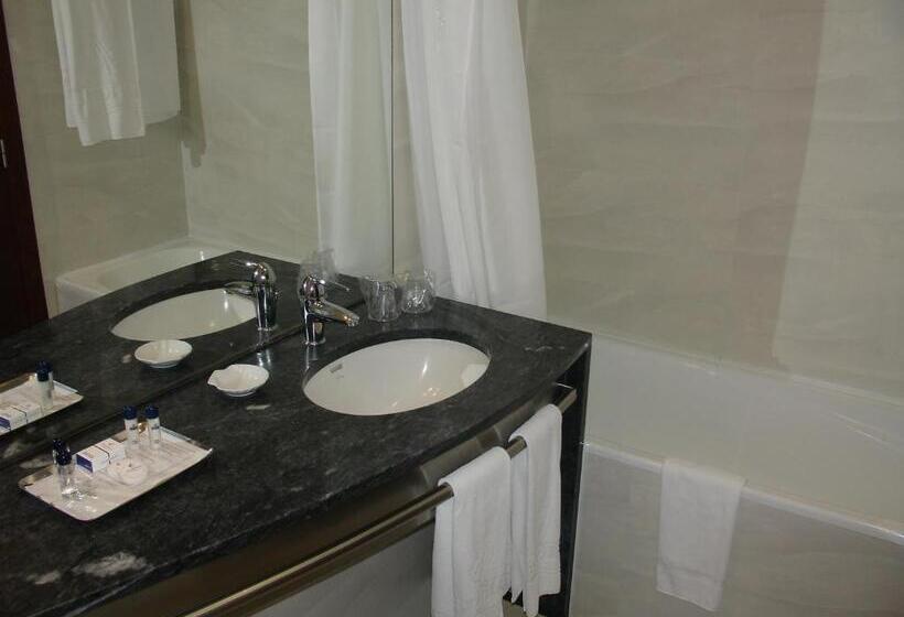 Отель Vip Executive Azores