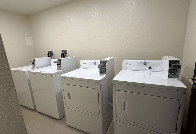 בית מלון כפרי Vista Suites Near Leconte Convention Center