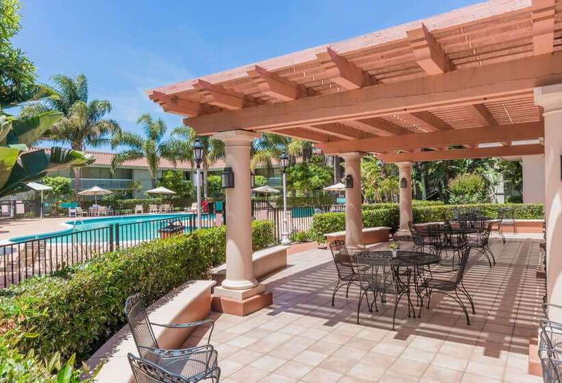 فندق Uptown Oasis San Jose Airport