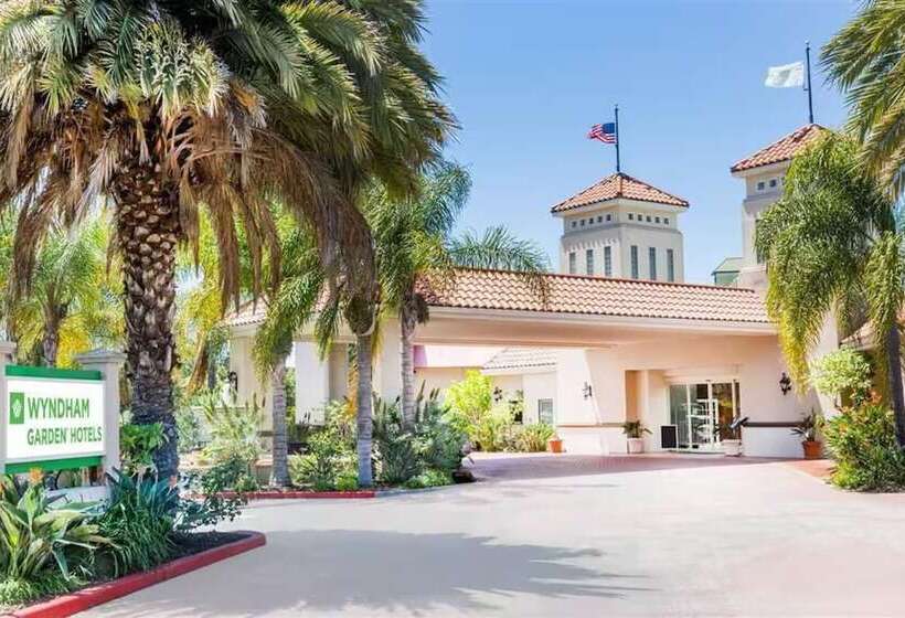 فندق Uptown Oasis San Jose Airport