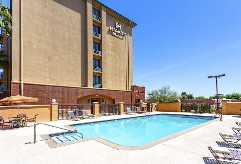 Hyatt Place El Paso Airport
