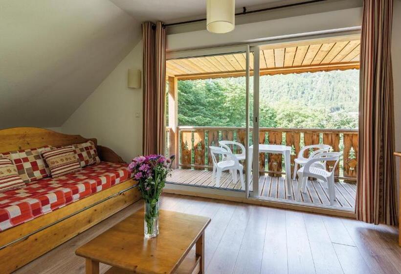 Lagrange Vacances Le Domaine Des 100 Lacs