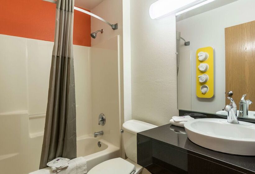 Motel 6barkeyville, Pa