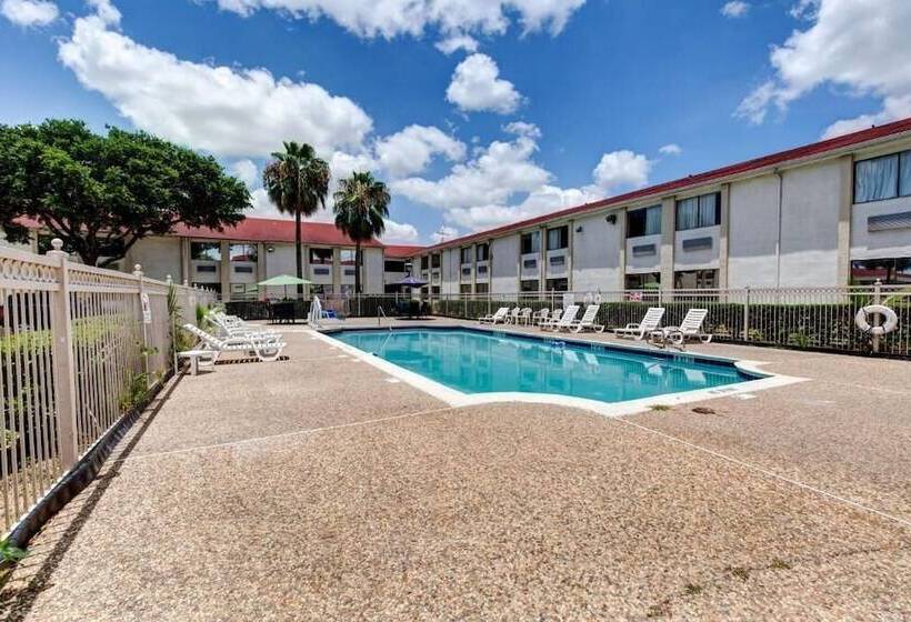 מוטל Executive Inn & Suites