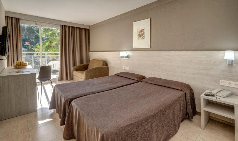 Rosamar Garden Resort