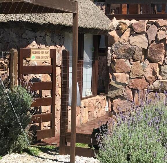 ユースホステル Esteños De La Pedrera Posada Y Spa