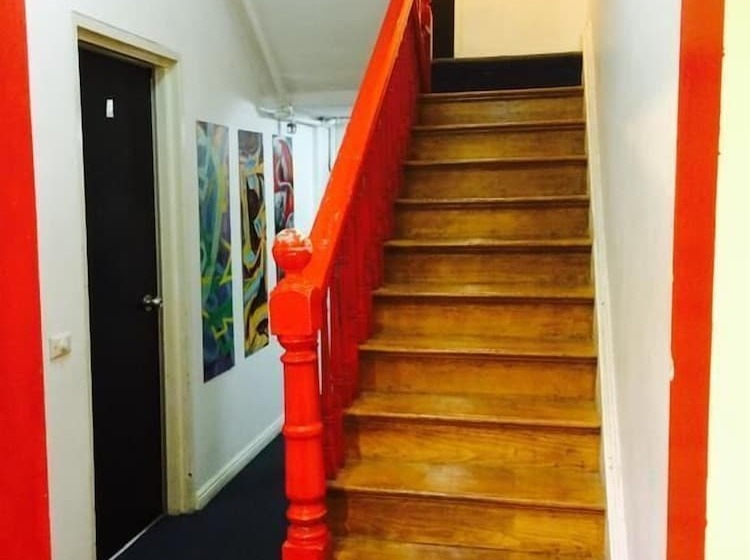 Asylum Sydney Backpackers Hostel