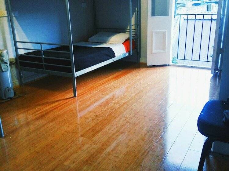 Asylum Sydney Backpackers Hostel