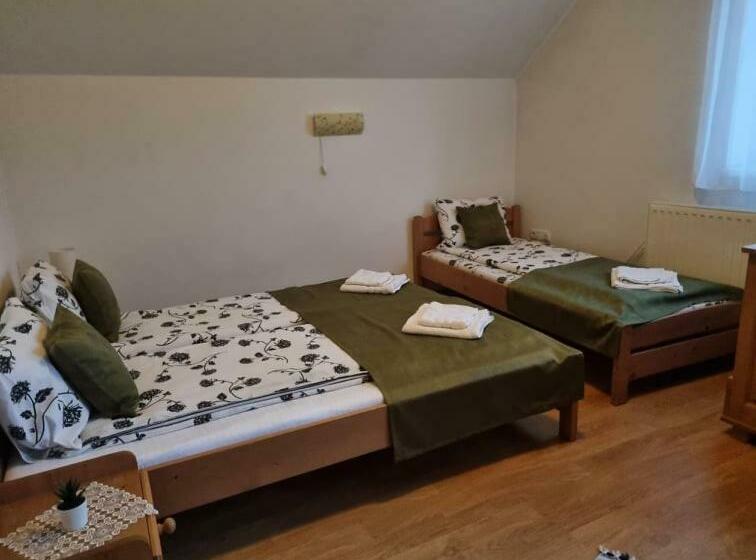 Bed and Breakfast Kincses Panzió