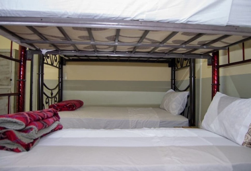 تختخواب و صبحانه La Casa De Garces