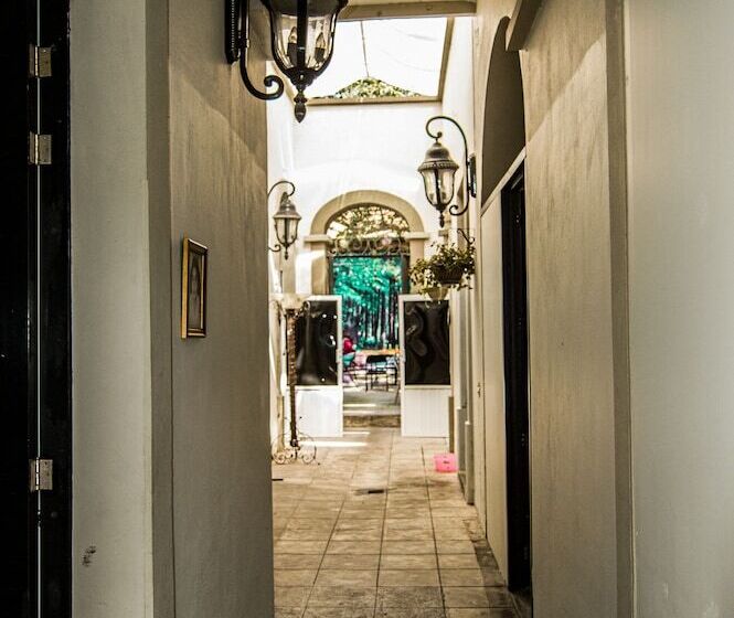 تختخواب و صبحانه La Casa De Garces