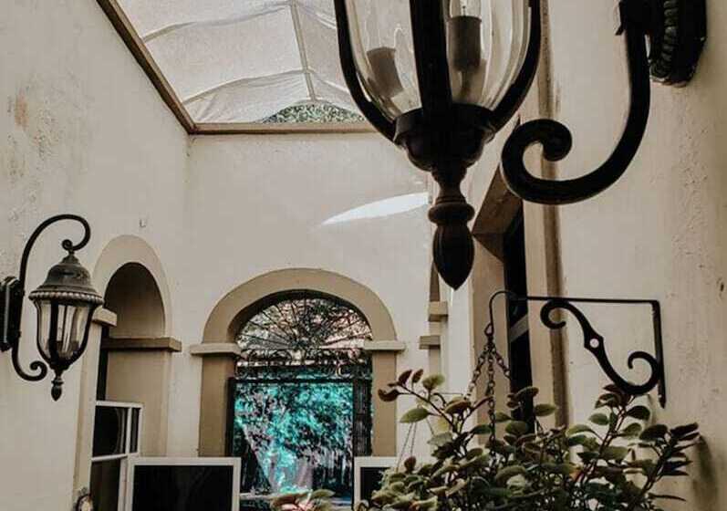 تختخواب و صبحانه La Casa De Garces