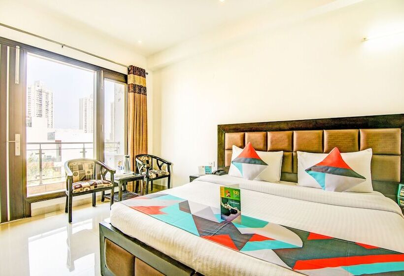 בית מלון כפרי Fabexpress Hemkunt Residency Noida