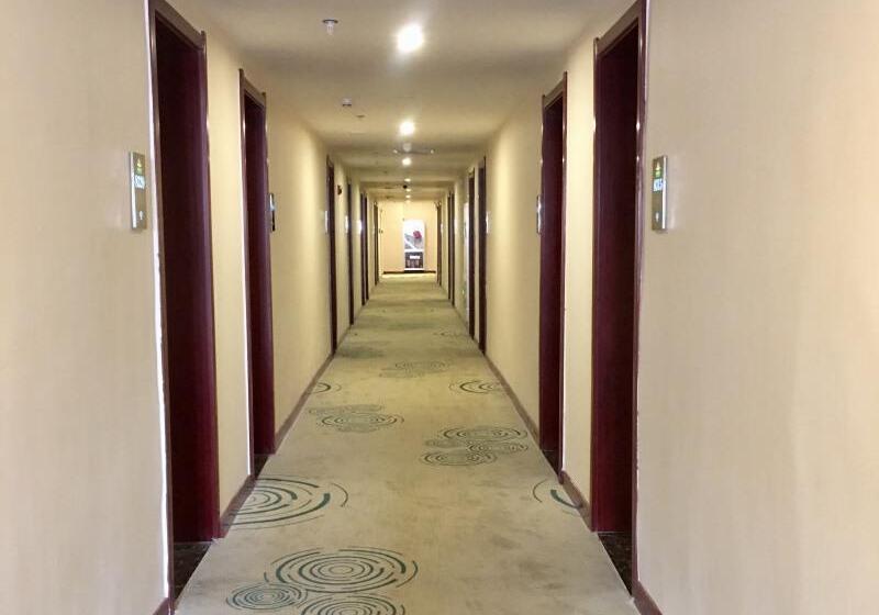 Hotel Greentree Alliance Tianshui Railway Station