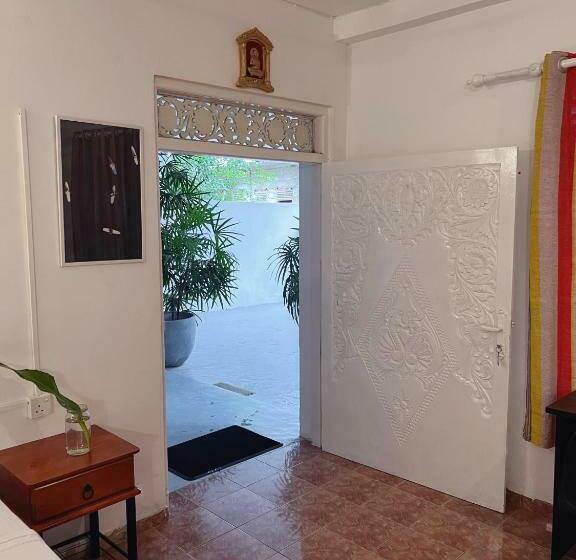 فندق Kanada House Unawatuna