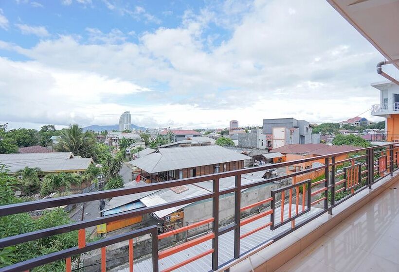 فندق Oyo 2639 Oxy Townhouse