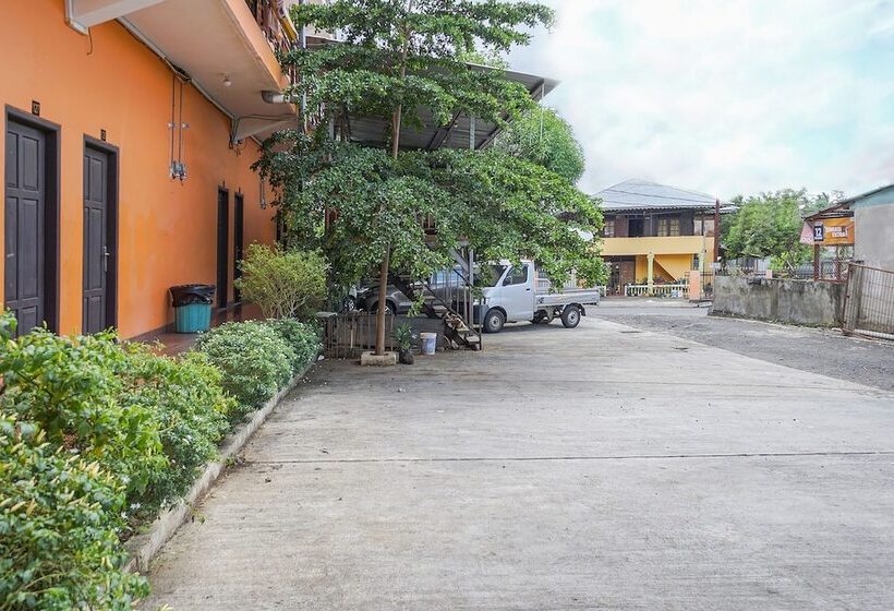 בית מלון כפרי Oyo 2639 Oxy Townhouse