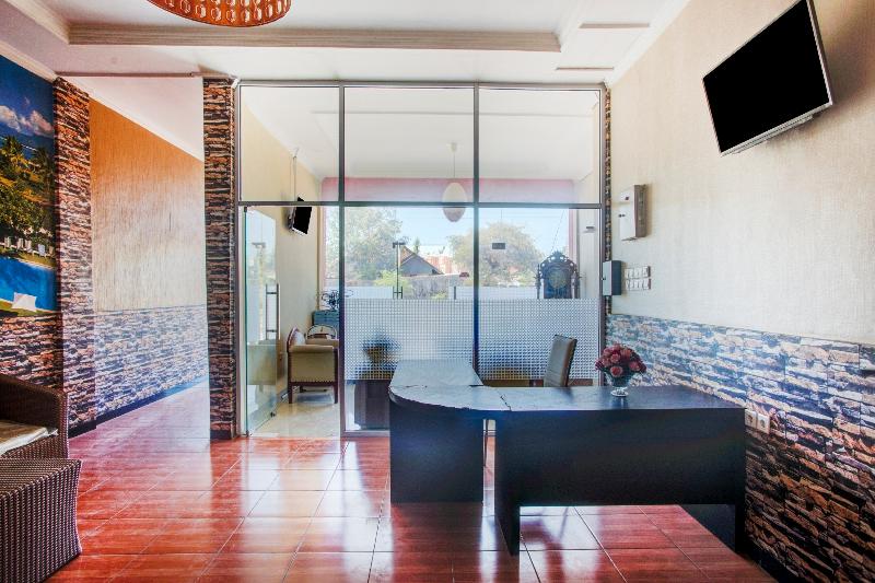 בית מלון כפרי Oyo 2965 Silvia Homestay