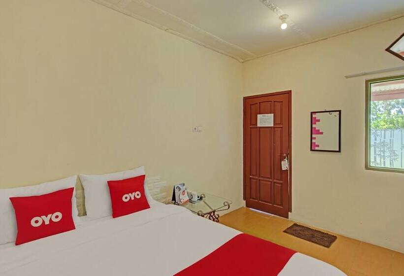 בית מלון כפרי Oyo 3208 Inn App
