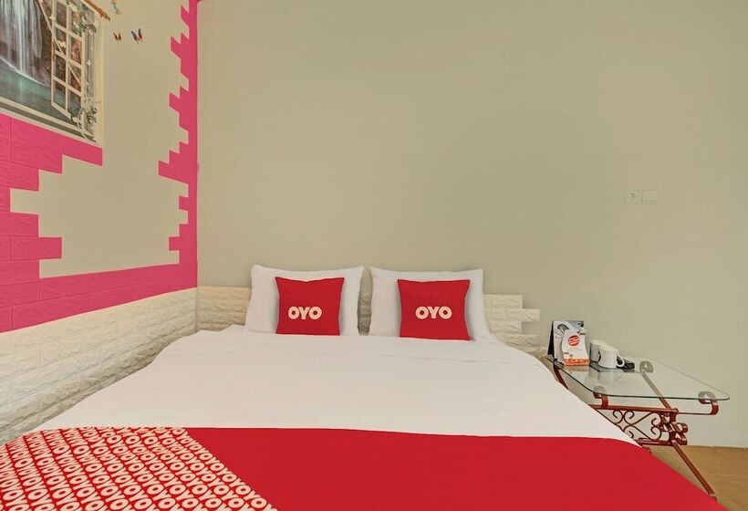 בית מלון כפרי Oyo 3208 Inn App