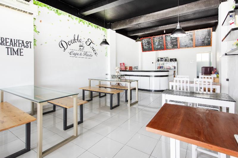 호텔 Oyo 3746 Double Tree Guesthouse