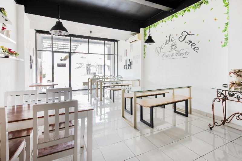 호텔 Oyo 3746 Double Tree Guesthouse