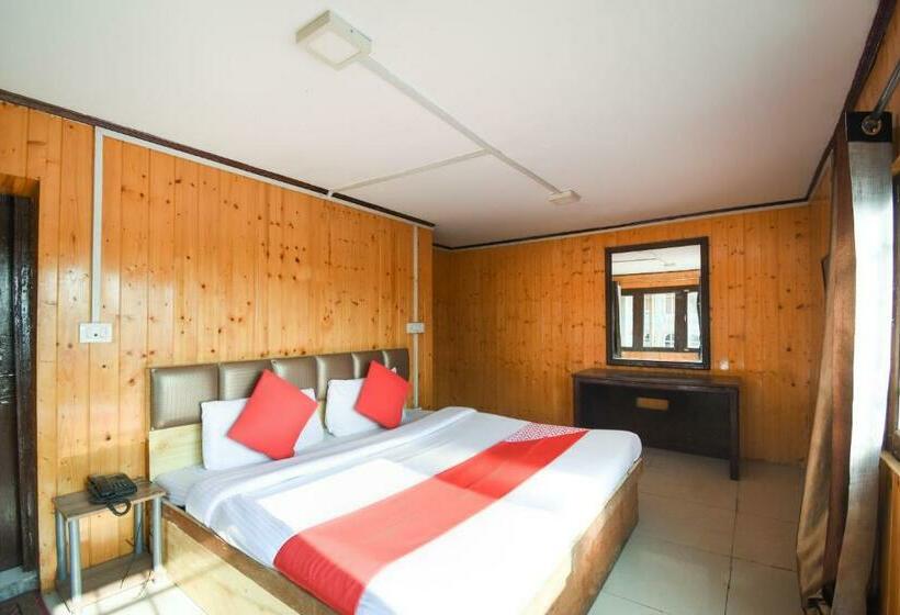 호텔 Oyo 63738  Akash Palace