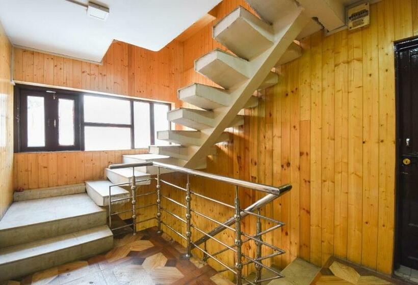 فندق Oyo 63738  Akash Palace