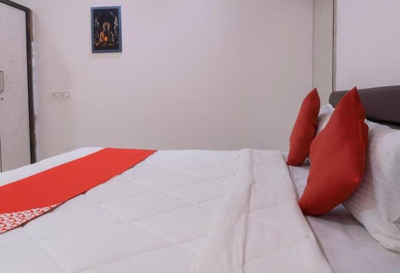 ホテル Oyo 66478 Sai