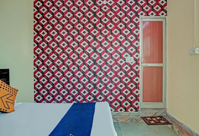 酒店 Oyo 69341 Hemraj