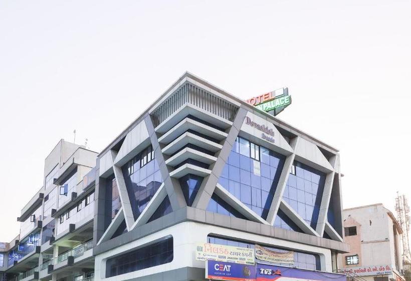 호텔 Oyo 70175 Green Palace