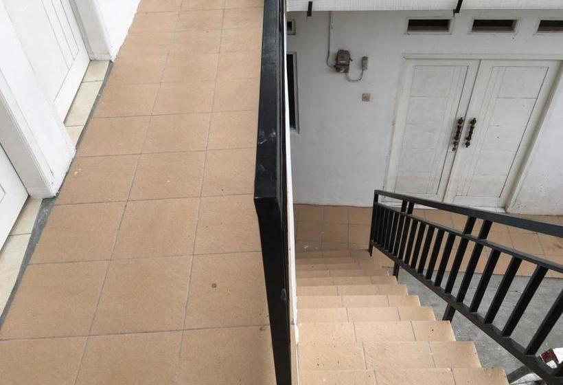 فندق Oyo Life 2877 Gardenia Residence 2 Duri Kosambi