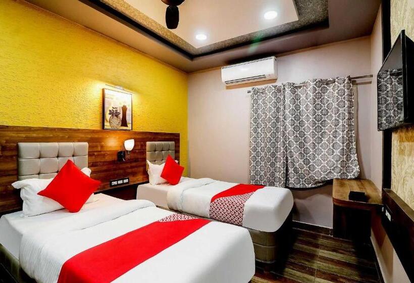 בית מלון כפרי Padma Manor