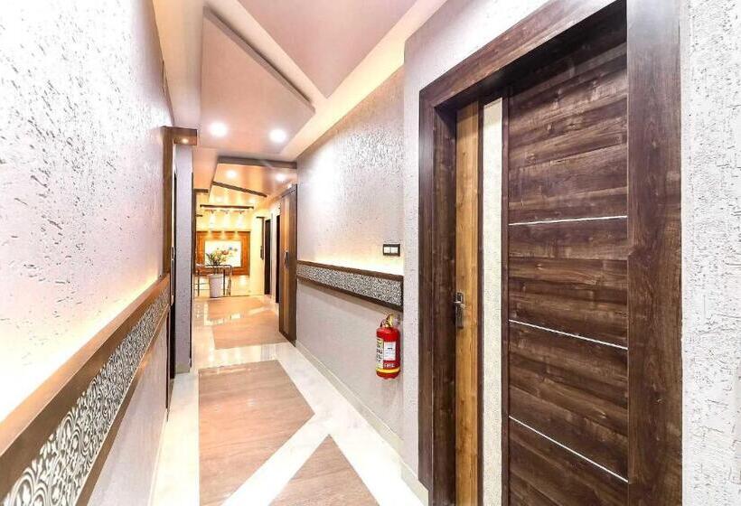 בית מלון כפרי Padma Manor