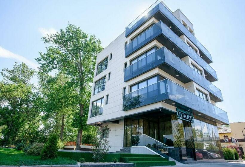 ホテル Quartz Boutique