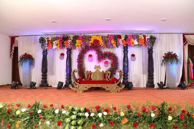 호텔 Capital O Sai Arya Residency