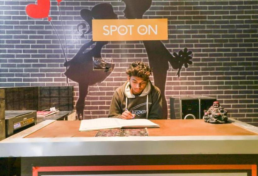 فندق Spot On 67464 The Adventure