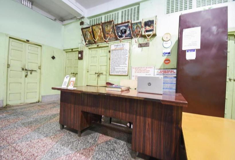 فندق Vaccinated Staff  Spot On 67528  Evergreen