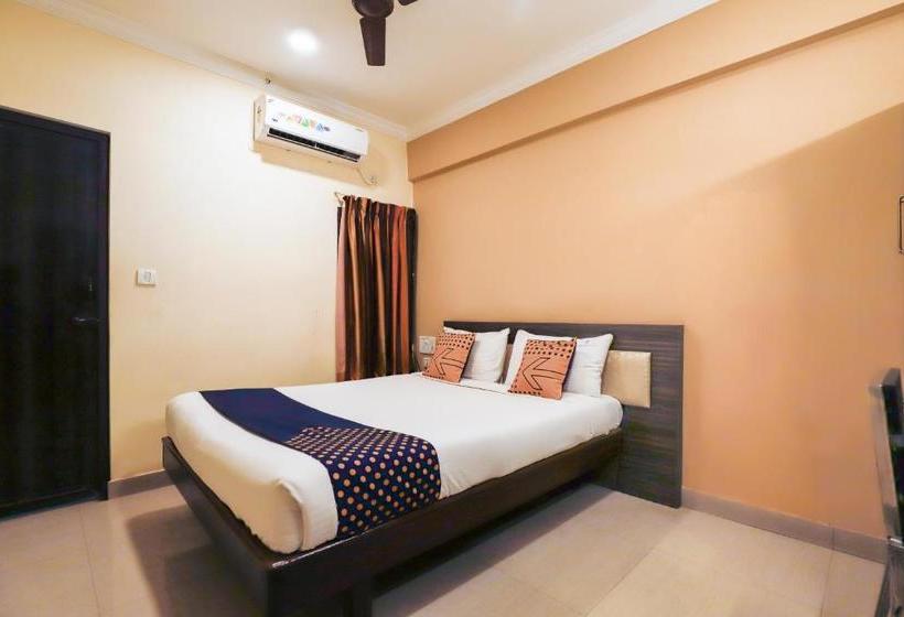 酒店 Spot On Central Inn Near Albert Theatres