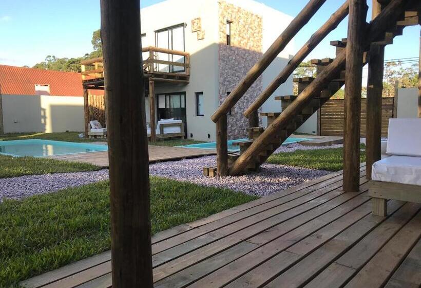 Las Esteñas , Casas Del Mar