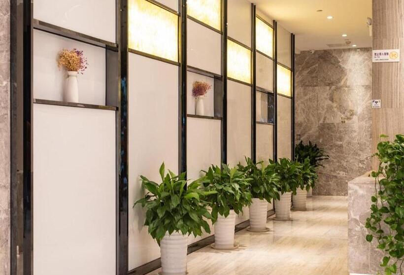 Lavande Hotel Xiangyang Train Station Peoples Square