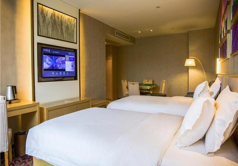 Lavande Hotel Xiangyang Train Station Peoples Square