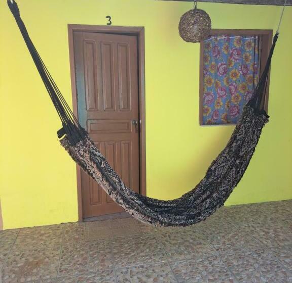 פנסיון Cantinho Da Rapha