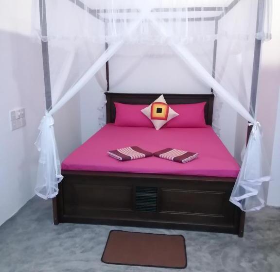 膳宿费 Coconut Reach