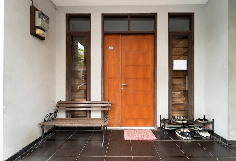 펜션 Koolkost Syariah Computer University Of Indonesia