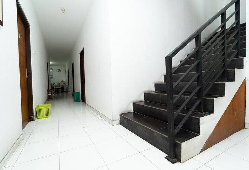 펜션 Koolkost Syariah Computer University Of Indonesia