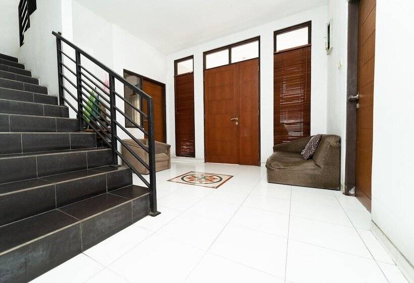 펜션 Koolkost Syariah Computer University Of Indonesia