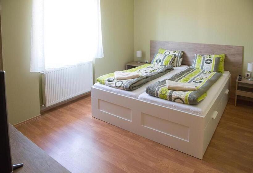 פנסיון Levendula Apartmanház