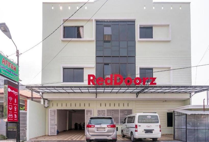 膳宿费 Reddoorz Syariah Near Stadion Teladan Medan